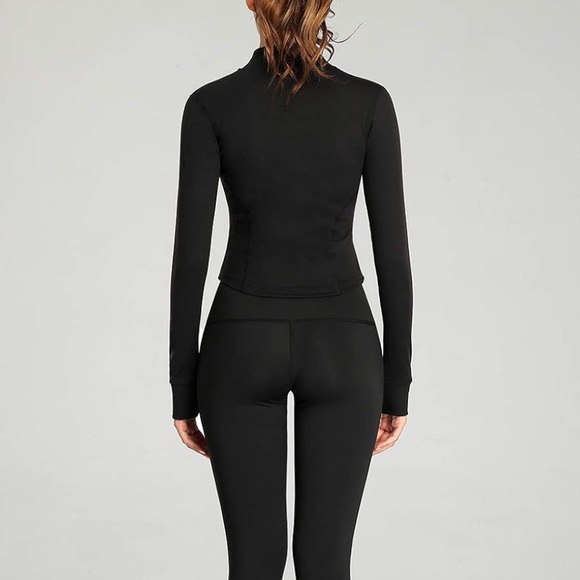 running/active zip up - Picture 6 of 7